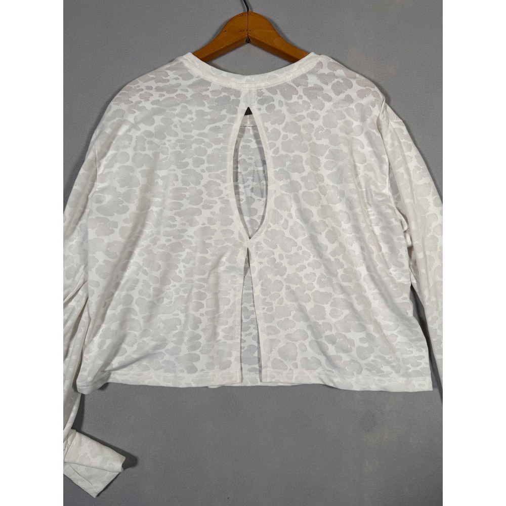 Rae Dunn Namaste White Leopard Print Open Back Long Sleeve Yoga Top XL - Picture 4 of 4
